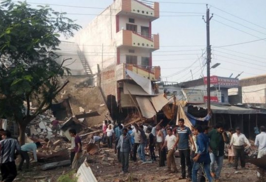 India restaurant blast kills 82
