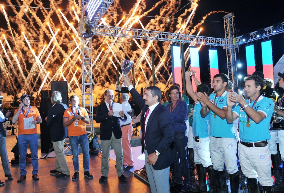 منتخب أذربيجاني لبولو يفوز في بطولة أوروبا