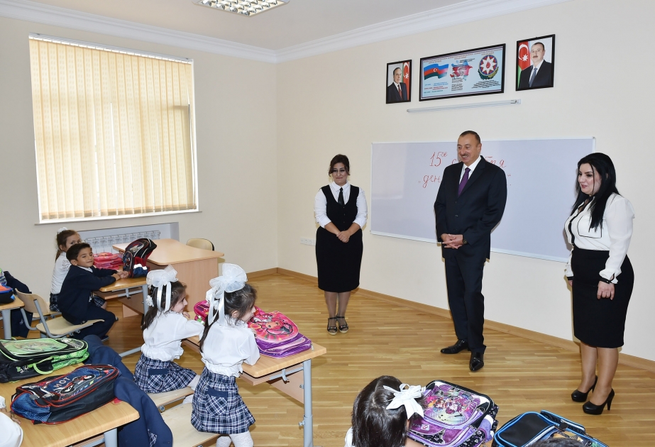 La Rentrée : Le président Ilham Aliyev a visité l'école N148 dans l'arrondissement de Sabountchou VIDEO