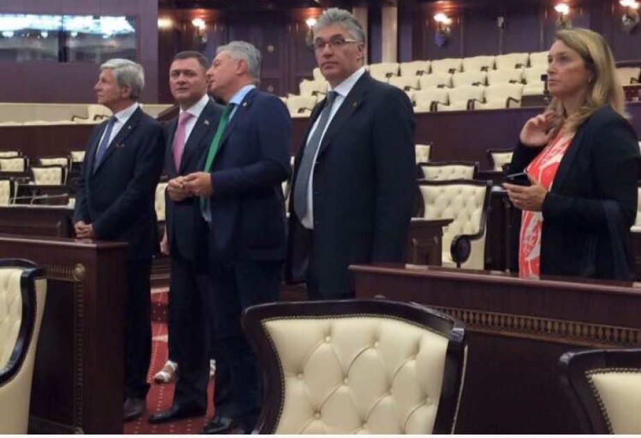 “Daily Cases” xəbər saytı Azərbaycan və İtaliya parlamentarilərinin görüşündən yazır