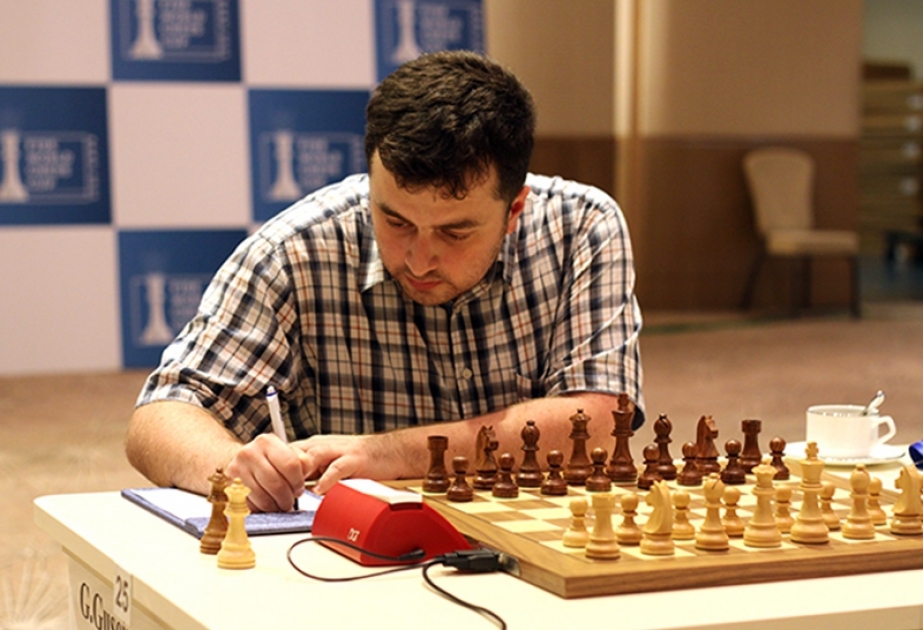 Азербайджанский гроссмейстер Гадир Гусейнов вышел в 1/16 финала Кубка мира