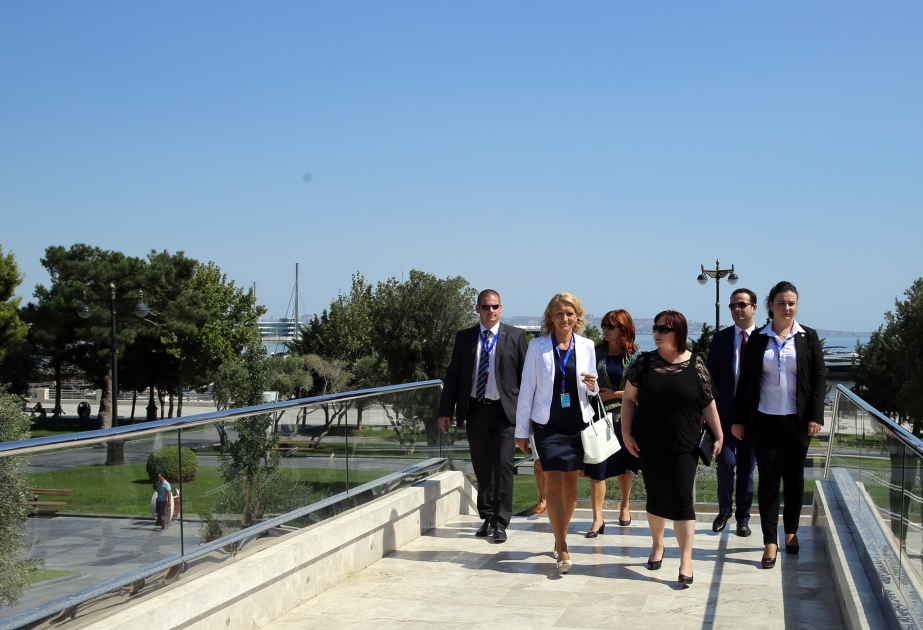Czech first lady visits "Little Venice" in Baku