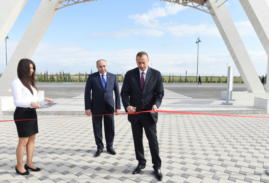 La Place du Drapeau inaugurée à Kurdemir VIDEO