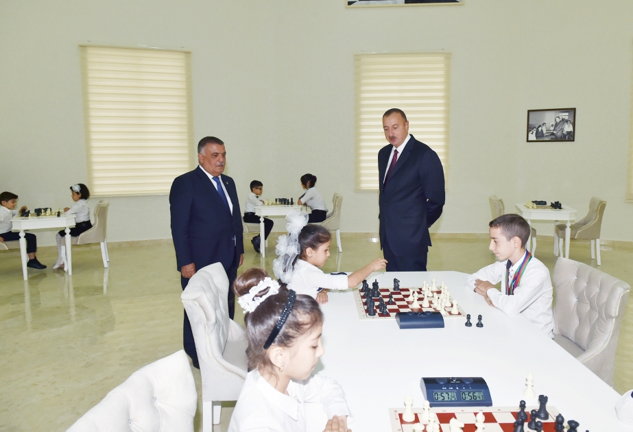 阿赫苏区国际象棋学校揭牌