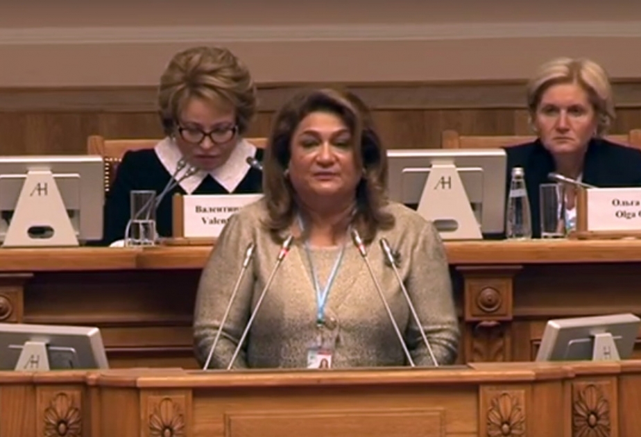 Eurasisches Frauenforum in Sankt Petersburg hat seine Arbeit begonnen
