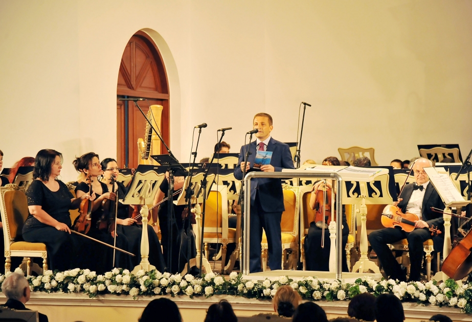 Концерт «Baku Canta Napoli» был с интересом встречен зрителями