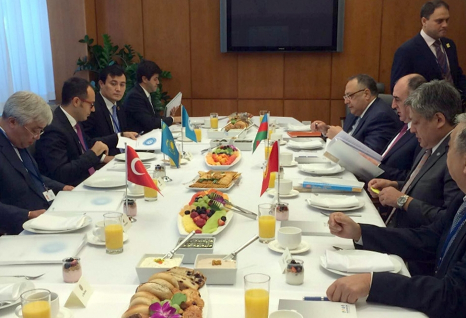 Elmar Mammadyarov a participé à la réunion non officielle du Conseil des ministres des Affaires étrangères du Conseil de coopération des Etats turcophones VIDEO
