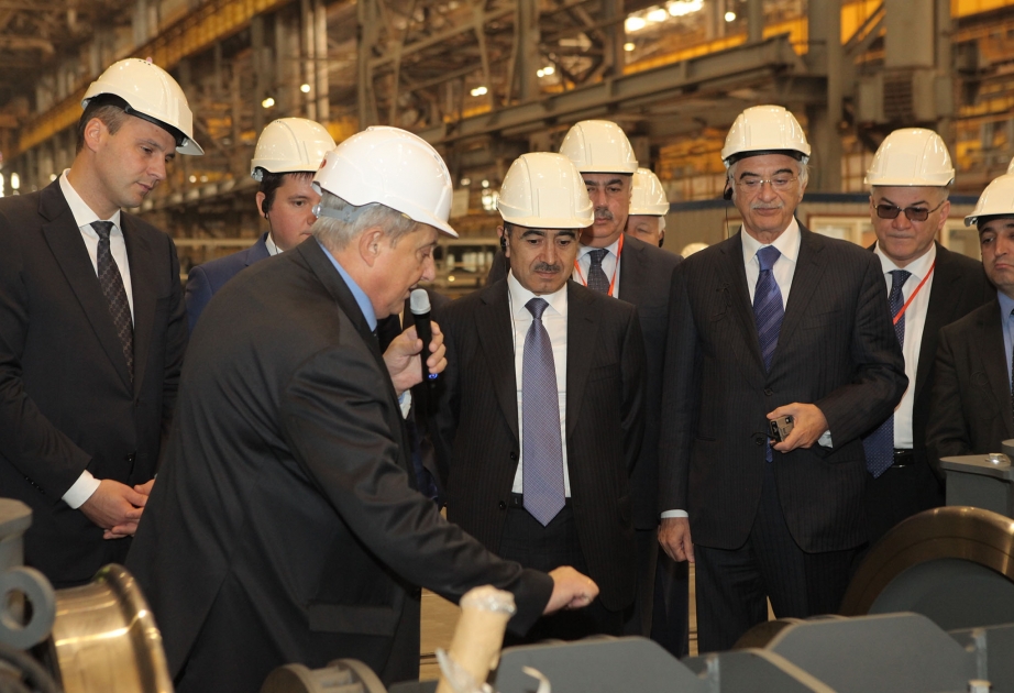 Azerbaijani delegation visit Ural Locomotives plant