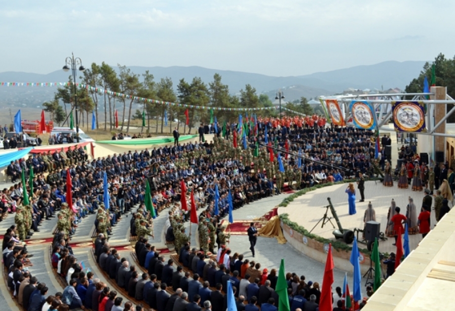Müdafiə Nazirliyi Gədəbəydə kütləvi hərbi vətənpərvərlik bayramı tədbiri keçirib