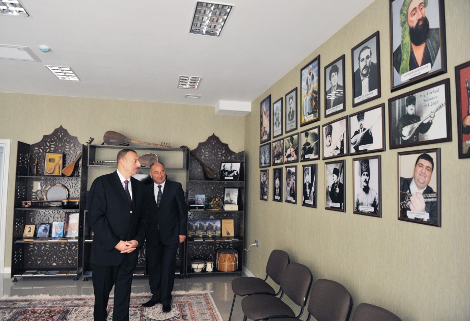Le président de la République inaugure le Centre de la Jeunesse d'Oudjar VIDEO