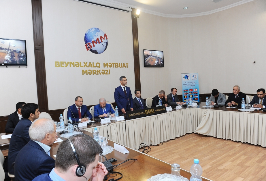 В Баку состоялся международный форум на тему «Взгляды молодых европейских ученых на факты геноцида»