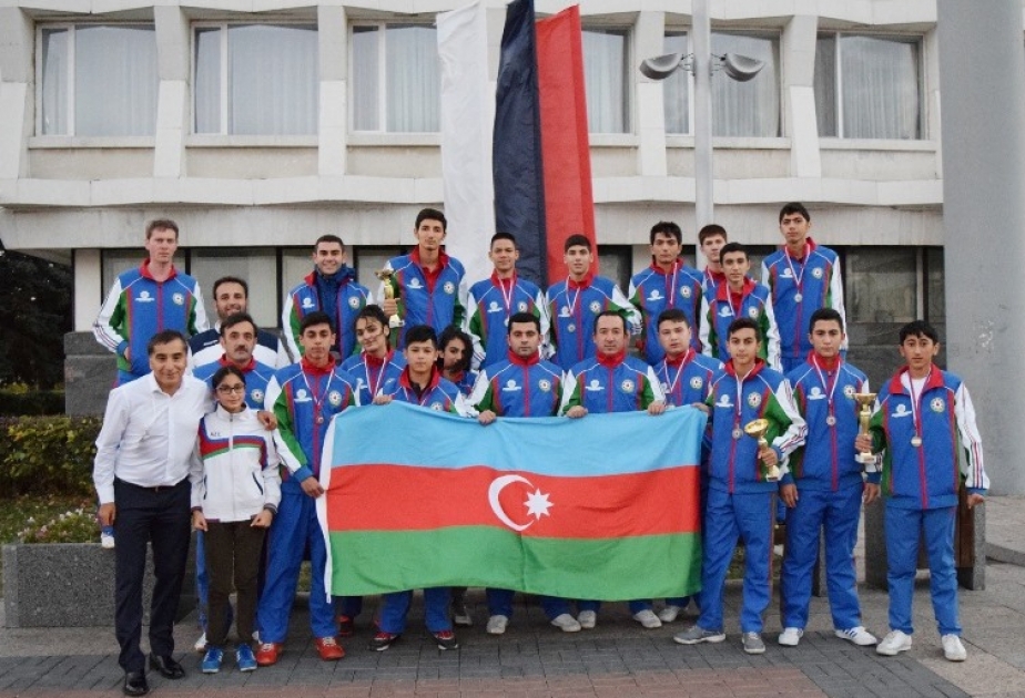 İdmançılarımız Beynəlxalq Məktəbli Festivalından 12 medal qazanıblar