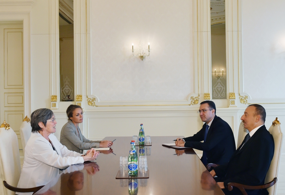 阿塞拜疆总统伊利哈姆•阿利耶夫接见采掘业透明度倡议董事会主席