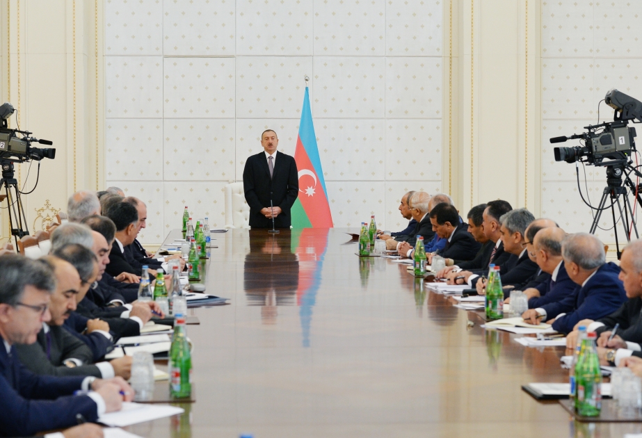 President Ilham Aliyev chaired the meeting of the Cabinet of Ministers dedicated to the results of socioeconomic development in nine months of 2015 and objectives for the future VIDEO