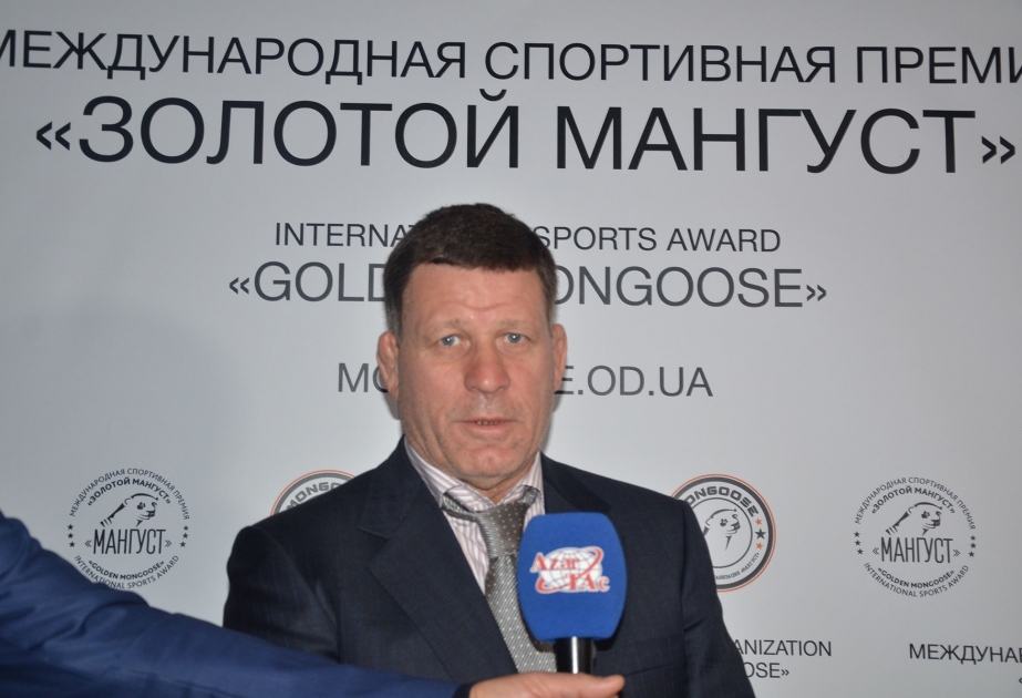 Олег Крапивин: Азербайджан – страна пехлеванов!