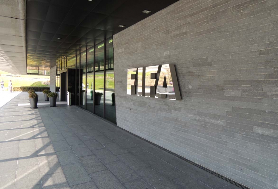 FIFA prezidentliyinə seçkilərin vaxtı dəyışməyəcək