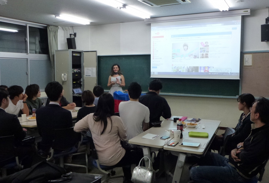 Presentation about Azerbaijan arouses interest in students of Japan's Waseda University