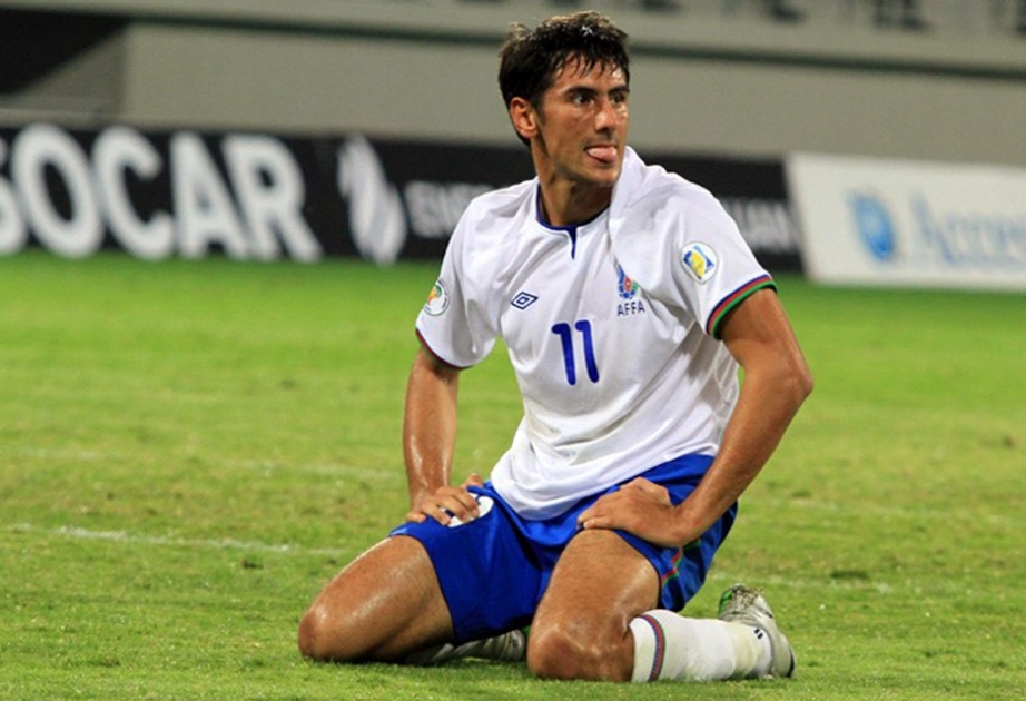 Futbol üzrə Azərbaycan millisinin hücumçusu əməliyyat olunub