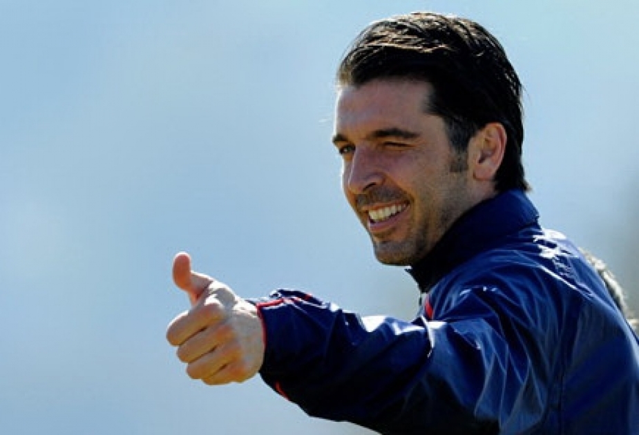 Buffon futbol üzrə növbəti dünya çempionatında da forma geymək istəyir