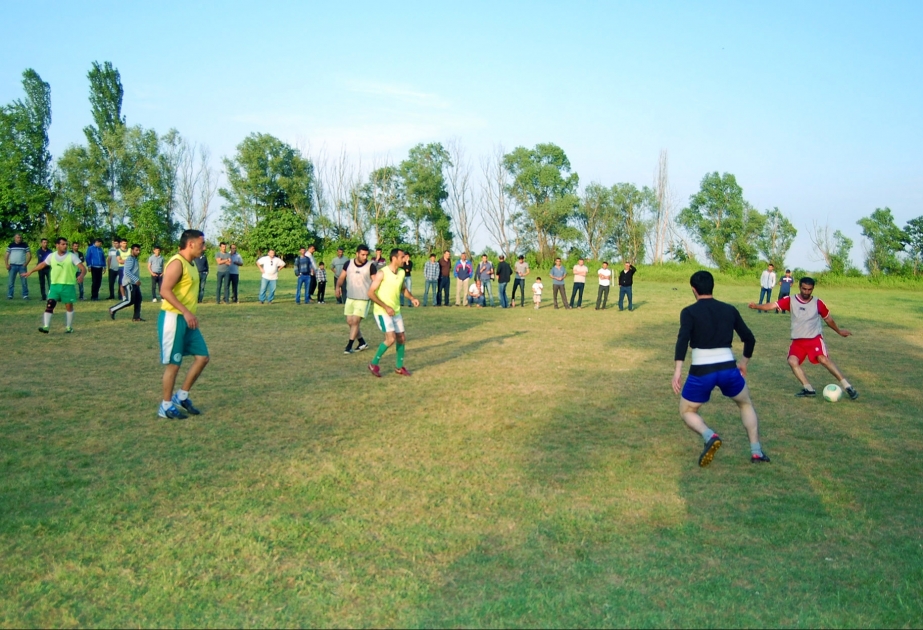 Lənkəranda futbol üzrə respublika çempionatının zona yarışları davam edir