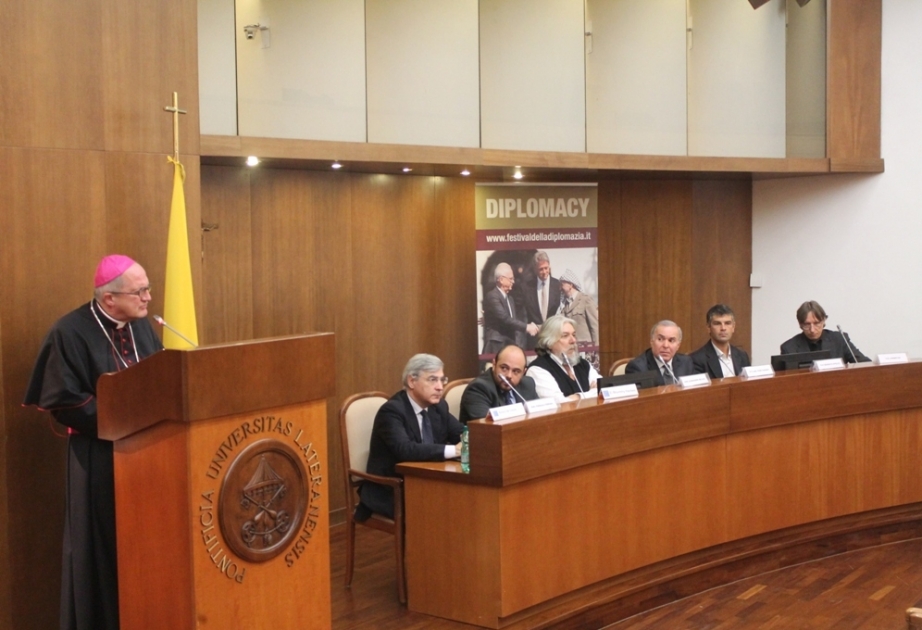 Multicultural environment of Azerbaijan discussed in Italy