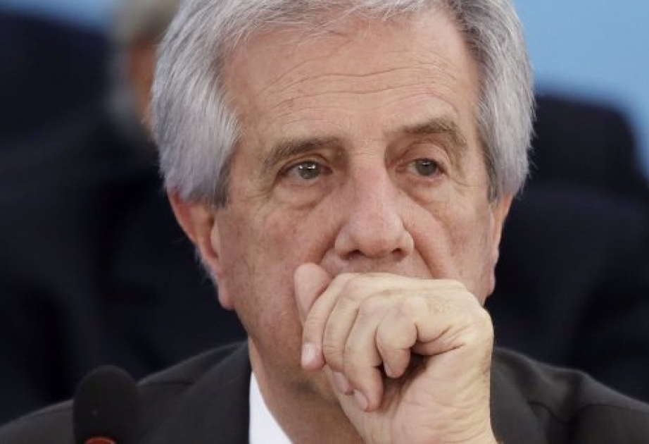 Президент Уругвая спас француженку в небе