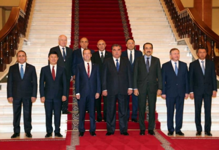 Tacikistan Prezidenti MDB Hökumət Başçıları Şurasının iclasının iştirakçılarını qəbul edib
