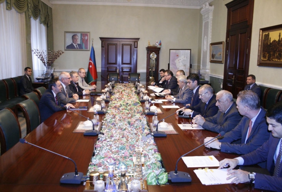 SOCAR, UOP sign agreement on reconstruction of Baku Oil Refinery