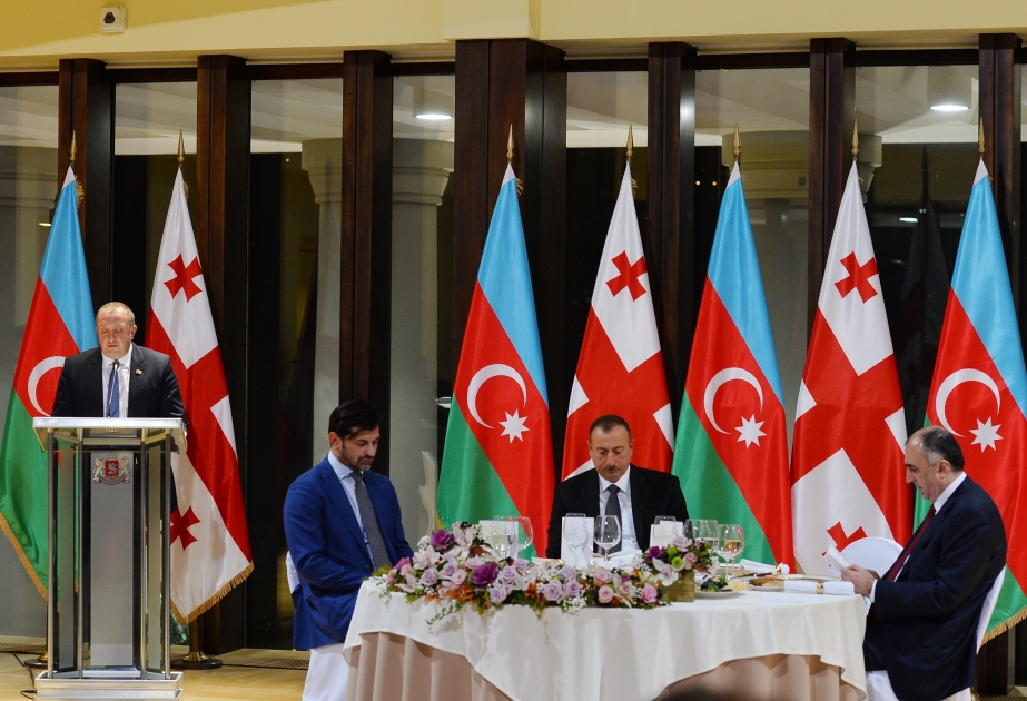 En l'honneur du président azerbaïdjanais VIDEO