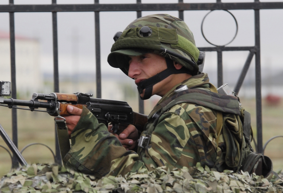 Bewaffnete armenische Einheiten haben Positionen der Aserbaidschanischen Armee erneut beschossen