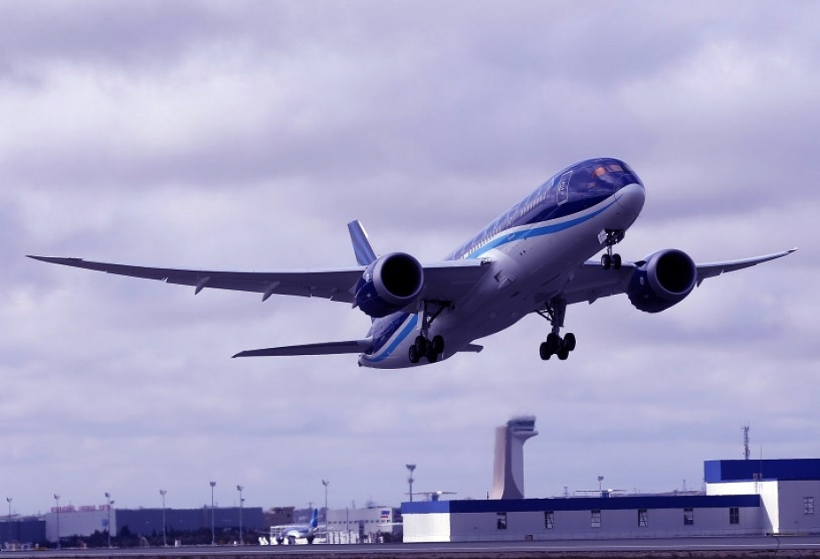 Между Баку и Нью-Йорком теперь курсируют самолеты «Boeing 787-8» Dreamliner