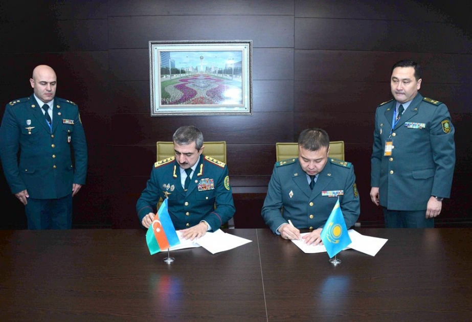 Azerbaijani, Kazakh border bodies sign protocol