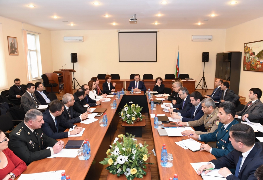 “Azərbaycan gəncliyi 2016-2020-ci illərdə” Dövlət Proqramı ilə bağlı müzakirələr aparılıb