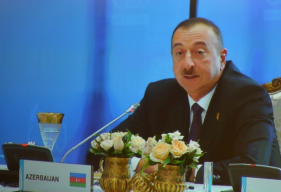 G20-Gipfel in Antalya: Aserbaidschans Präsident beteiligt sich an einer Arbeitsbesprechung