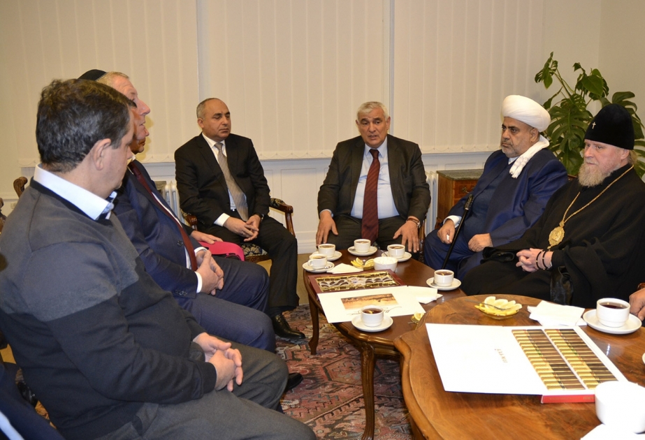 Azerbaijani delegation meets representatives of Diaspora in Sweden