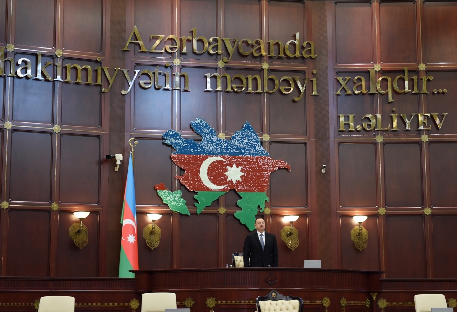Azərbaycan Respublikasının beşinci çağırış Milli Məclisinin ilk iclası keçirilibPrezident İlham Əliyev iclasda iştirak edib [YENİLƏNİB] VİDEO