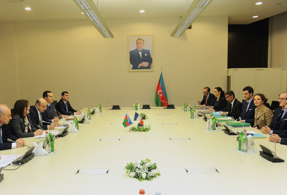 انعقاد منتدى الأعمال الأذربيجاني الفرنسي
