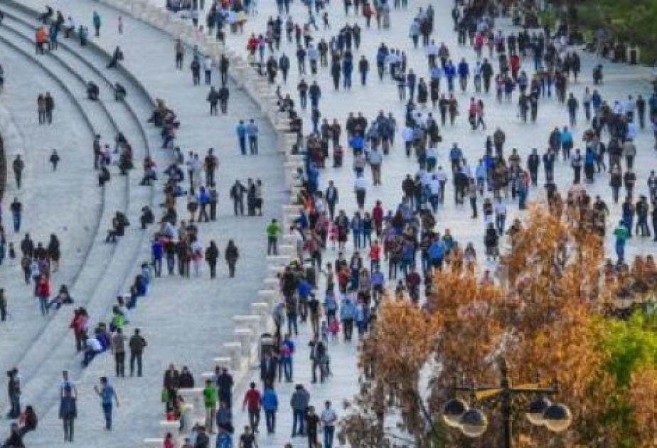 Azerbaijan's population reaches 9.7 m