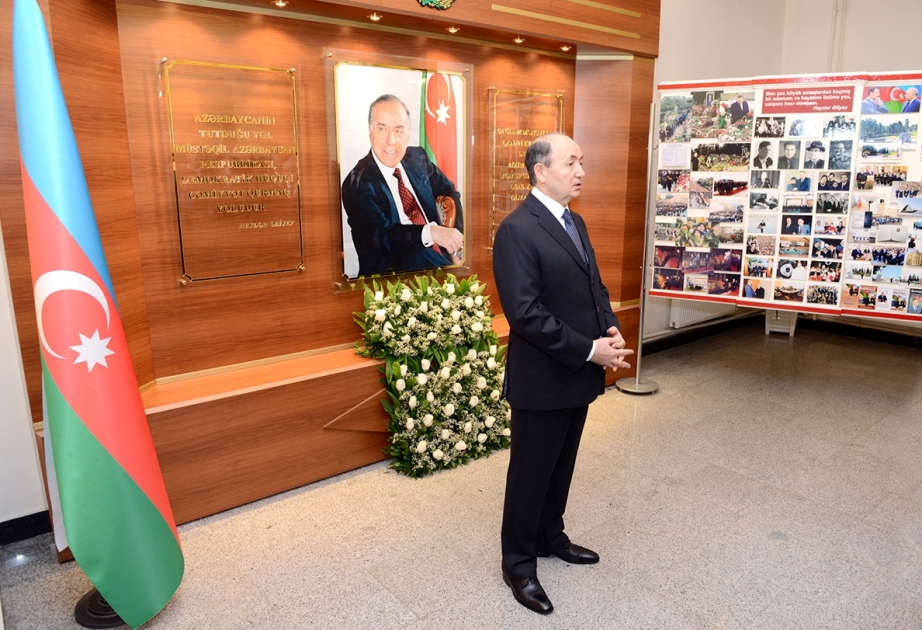 Ədliyyə işçiləri ulu öndər Heydər Əliyevin əziz xatirəsini yad ediblər