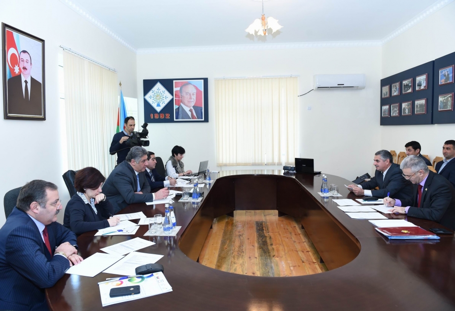 Министр молодежи и спорта принял около 40 граждан в Ширване
