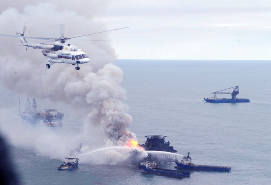 SOCAR: “Günəşli”dəki 10 nömrəli dərin dəniz özülündə yanan neft quyusunun biri tamamilə söndürülüb