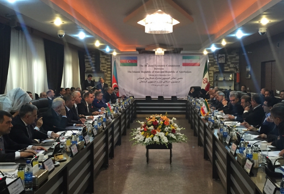 Azerbaijan, Iran discuss prospects for relations
