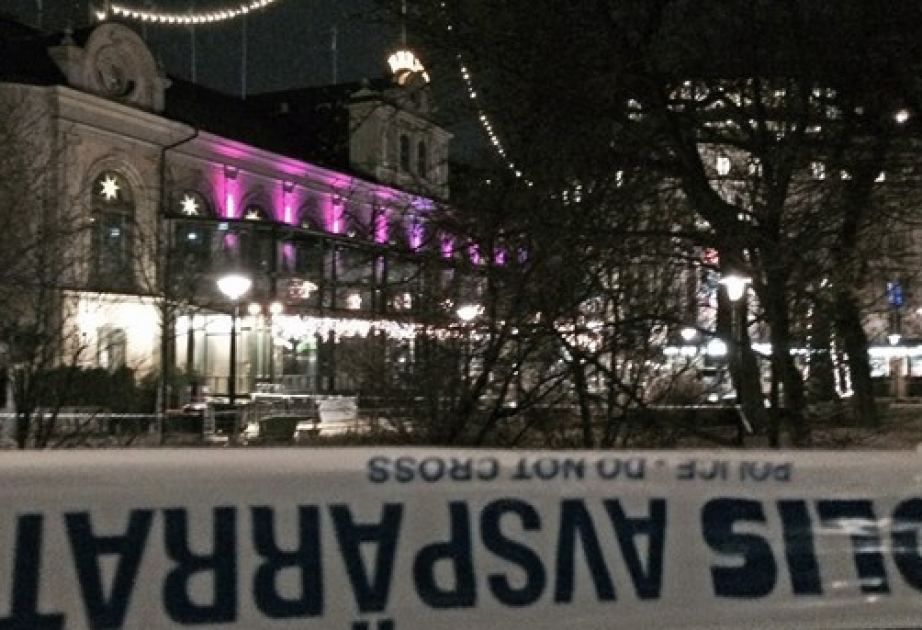 Police probe explosion at Stockholm restaurant