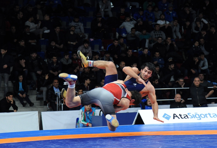 Güləş üzrə Azərbaycan çempionatının birinci günündə beş çəki dərəcəsində qaliblər müəyyənləşib