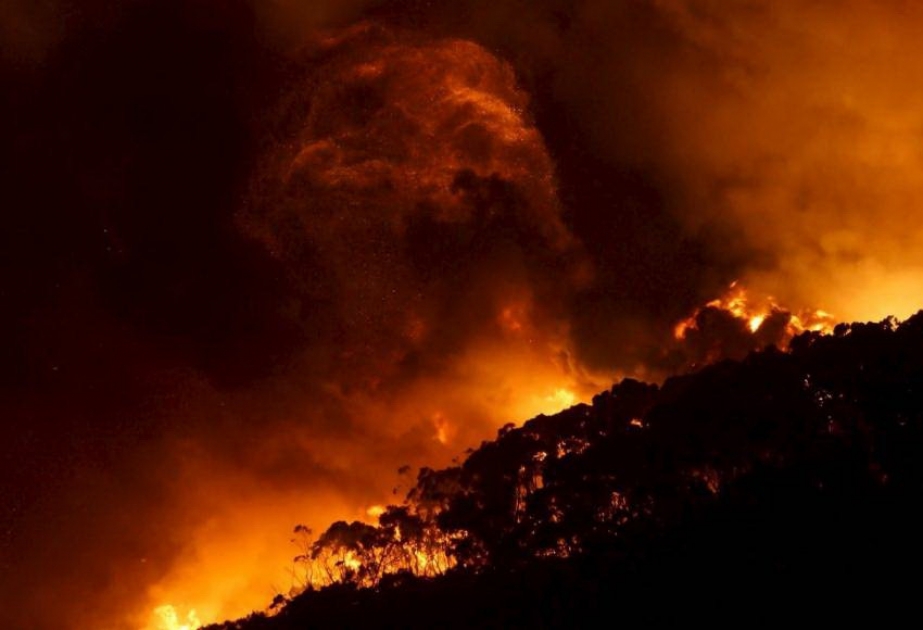 Avstraliyada baş verən yanğında 1600 nəfər evakuasiya edilib VİDEO