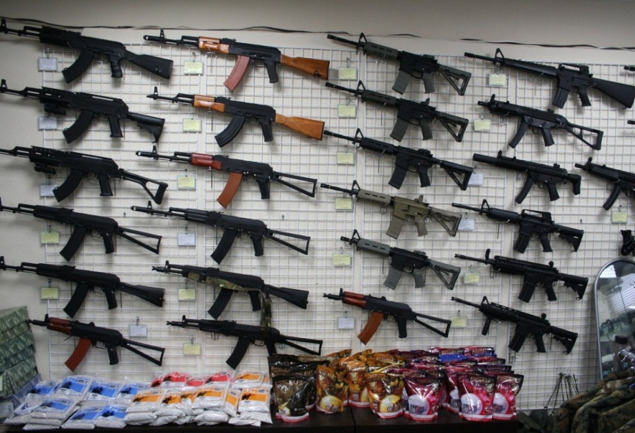President Obama pushes to increase gun buyer background checks