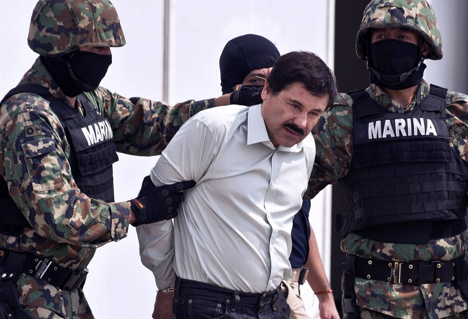 El Chapo, escaped Mexican drug lord, is recaptured in gun battle