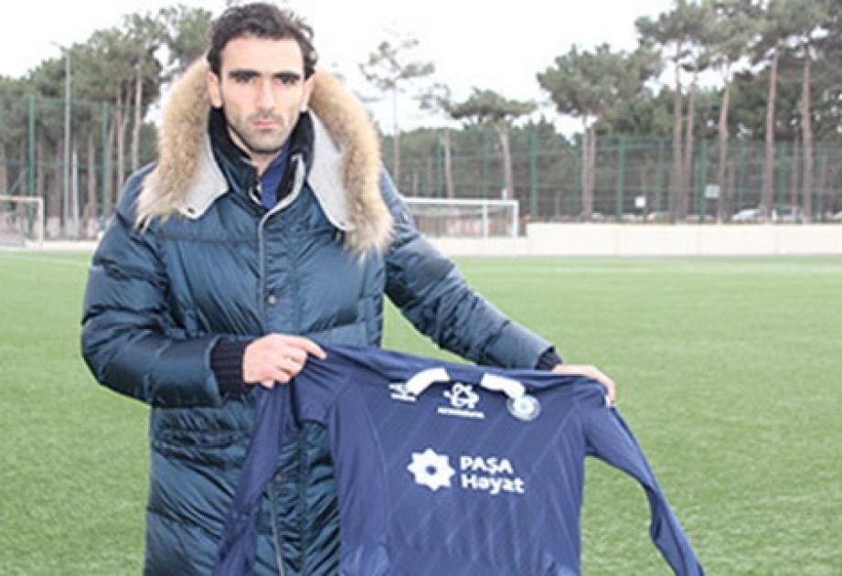 “Sumqayıt” futbol klubu Vaqif Cavadov ilə müqavilə imzalayıb