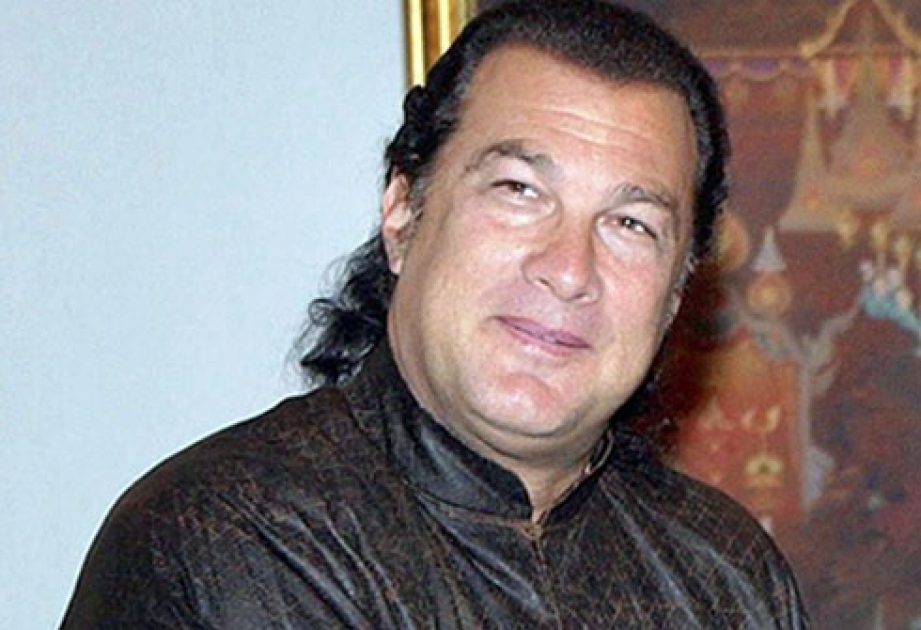 Steven Seagal gets Serbian citizenship