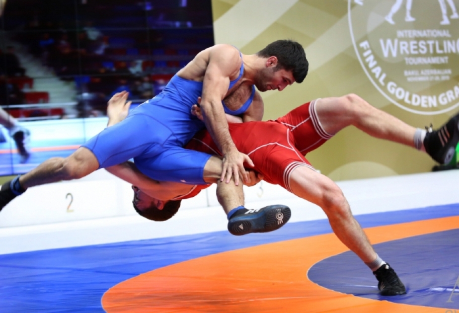 Азербайджанские борцы завоевали две медали на турнире в Тегеране